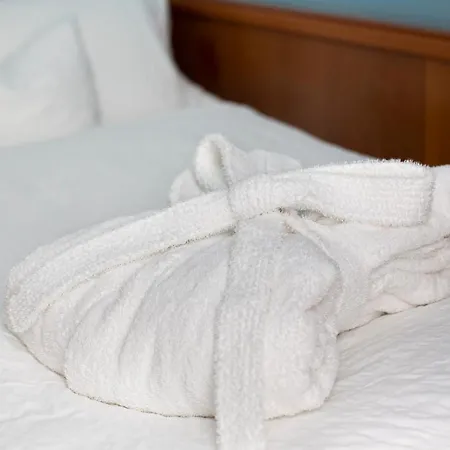 Elisa & 3* Bordighera