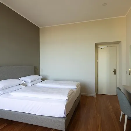Hotel Elisa &