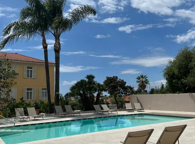 Elisa & Hotel Bordighera