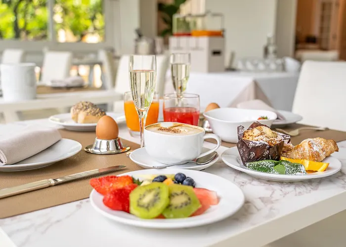 Elisa & Hotel Bordighera